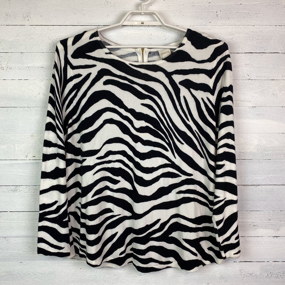 Chico's Sweater Size 4 Long Sleeve Black‎ White Zebra Scoop Neck Rayon Blend
